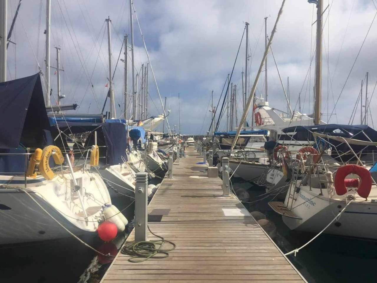 Precioso Yate En El Centro Del Puerto De Mogan酒店 外观 照片