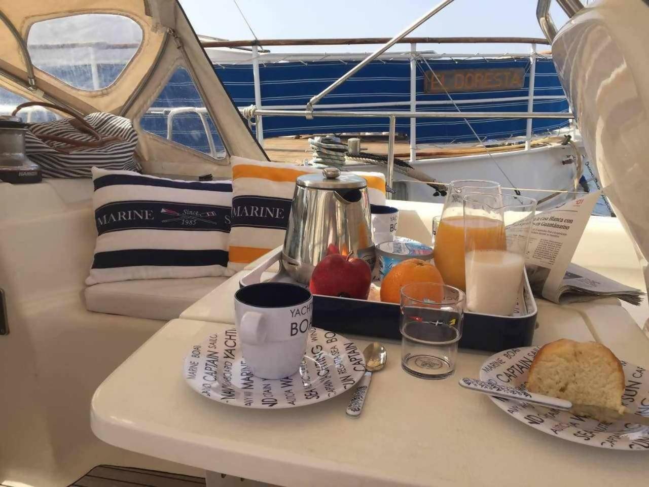 Precioso Yate En El Centro Del Puerto De Mogan酒店 外观 照片